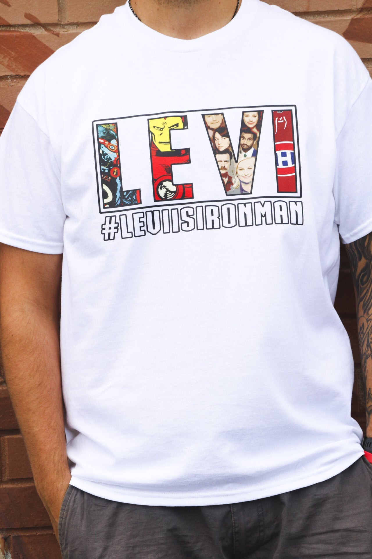 T-Shirt - #LEVIISIRONMAN